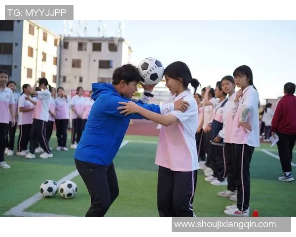 女主与原创足球明星的浪漫之旅在绿茵场上绽放爱的火花