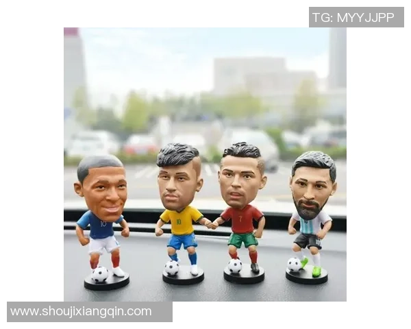 摇头足球明星摆件图片展示个性与运动激情的完美结合